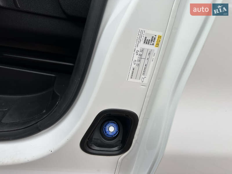 Минивэн Toyota Proace 2021 в Ивано-Франковске фото 119 Минивэн Toyota Proace 2021 в Ивано-Франковске