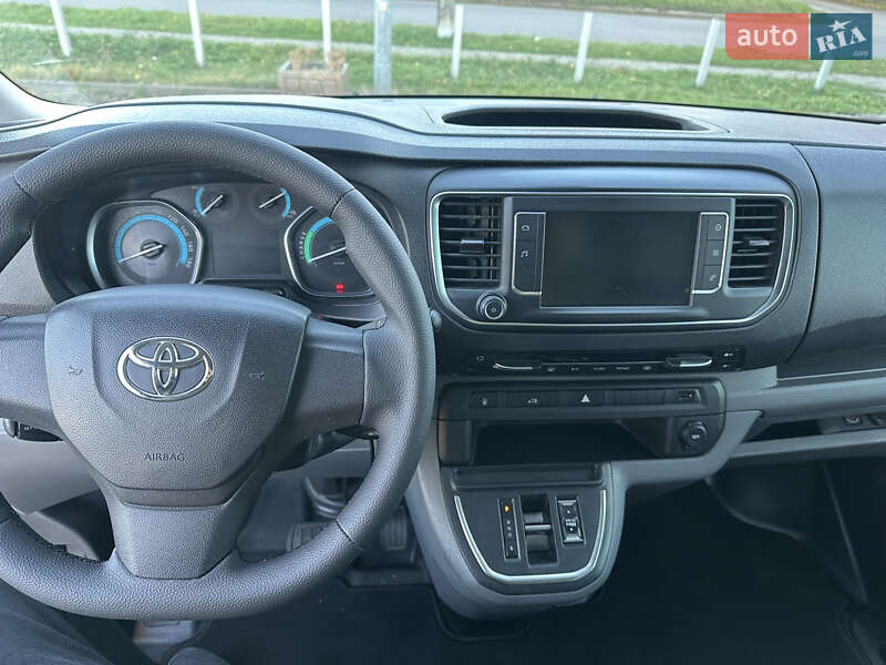 Грузовой фургон Toyota Proace 2021 в Владимире фото 14 Грузовой фургон Toyota Proace 2021 в Владимире