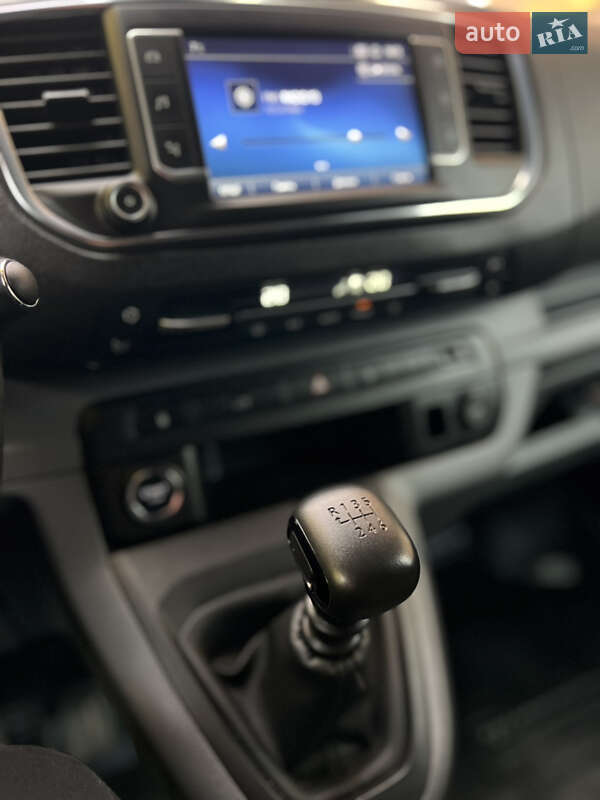 Микроавтобус грузовой (до 3,5т) Toyota Proace 2018 в Черновцах