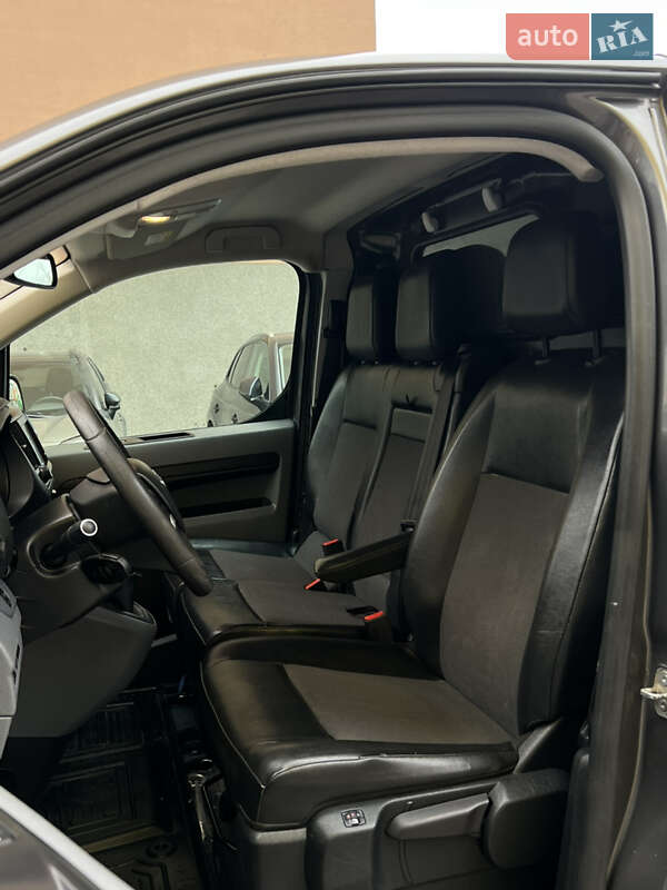 Микроавтобус грузовой (до 3,5т) Toyota Proace 2018 в Черновцах