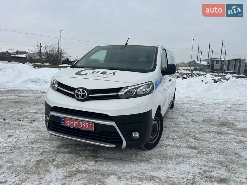 Toyota Proace 2021