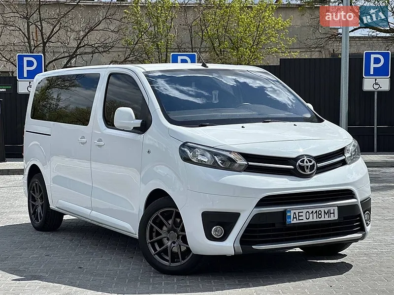 Toyota Proace 2019 VIN YARVEAHXVGZ164134 фото оголошення 2 з 85