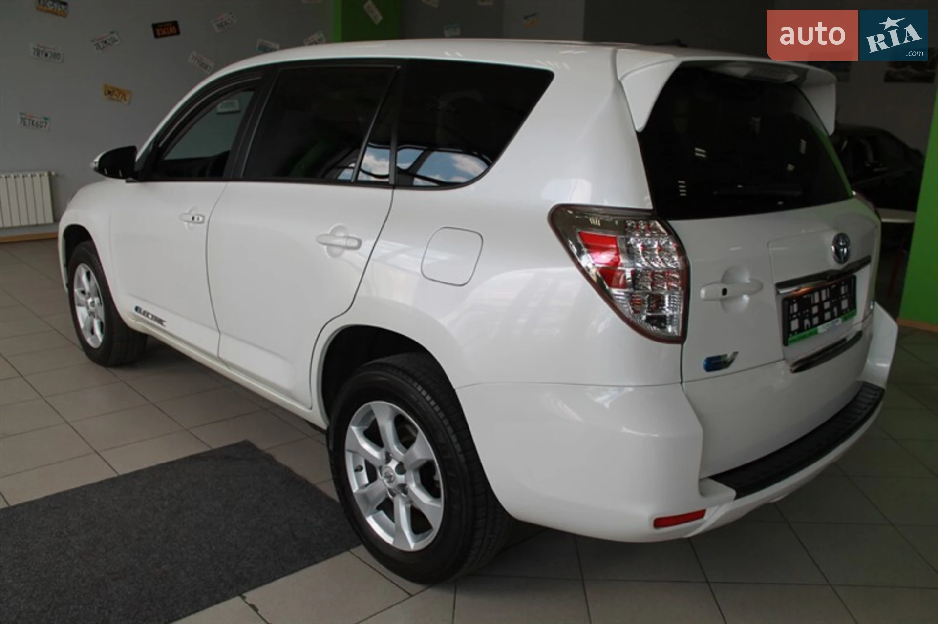 2014 Toyota RAV 4 - мініатюра 6