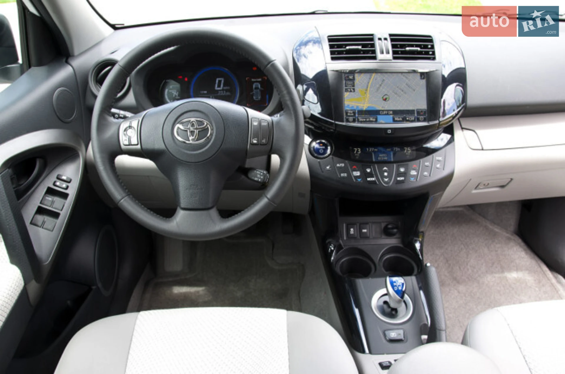 2014 Toyota RAV 4 - мініатюра 11