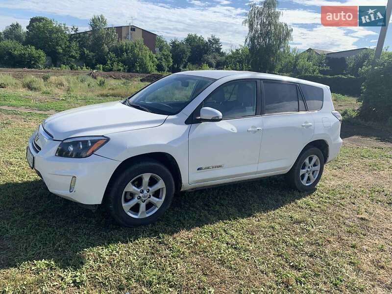 Внедорожник / Кроссовер Toyota RAV4 EV 2013 в Харькове фото 25 Внедорожник / Кроссовер Toyota RAV4 EV 2013 в Харькове