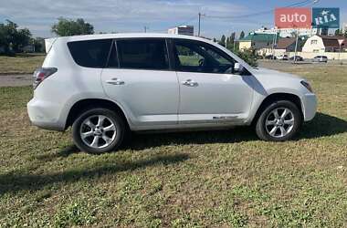 Внедорожник / Кроссовер Toyota RAV4 EV 2013 в Харькове