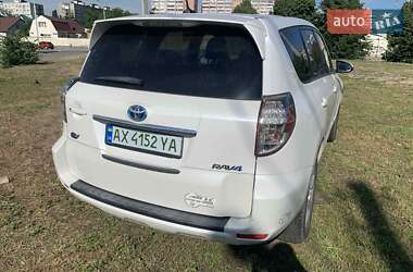 Внедорожник / Кроссовер Toyota RAV4 EV 2013 в Харькове