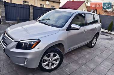 Внедорожник / Кроссовер Toyota RAV4 EV 2013 в 