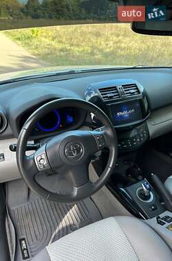 Внедорожник / Кроссовер Toyota RAV4 EV 2014 в 