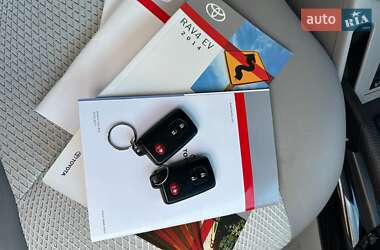 Позашляховик / Кросовер Toyota RAV4 EV 2014 в Києві
