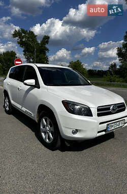 Внедорожник / Кроссовер Toyota RAV4 EV 2013 в Ромнах