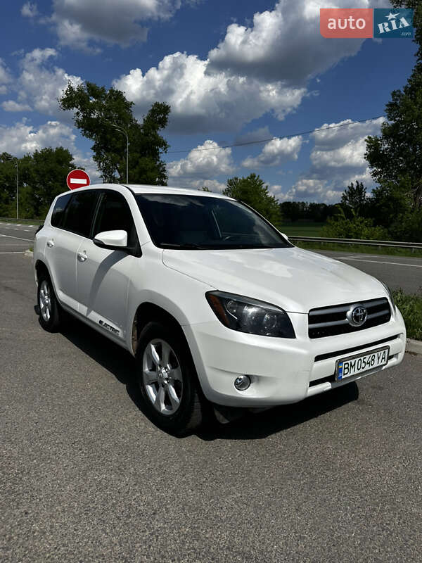 Внедорожник / Кроссовер Toyota RAV4 EV 2013 в 