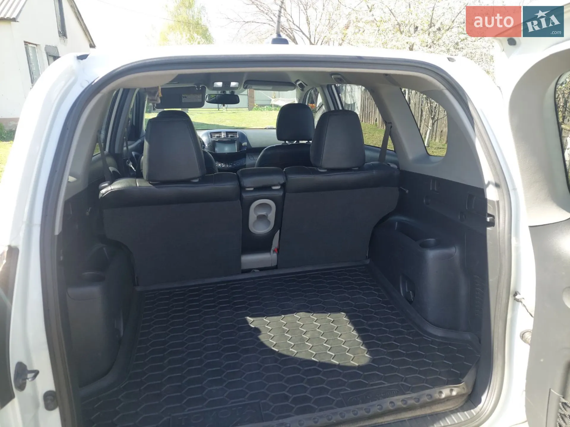 2014 Toyota RAV 4 - мініатюра 7