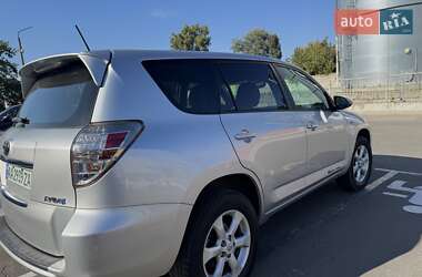 Внедорожник / Кроссовер Toyota RAV4 EV 2013 в 