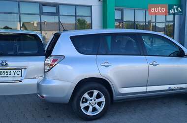 Внедорожник / Кроссовер Toyota RAV4 EV 2014 в 