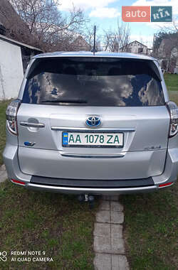 Внедорожник / Кроссовер Toyota RAV4 EV 2013 в 