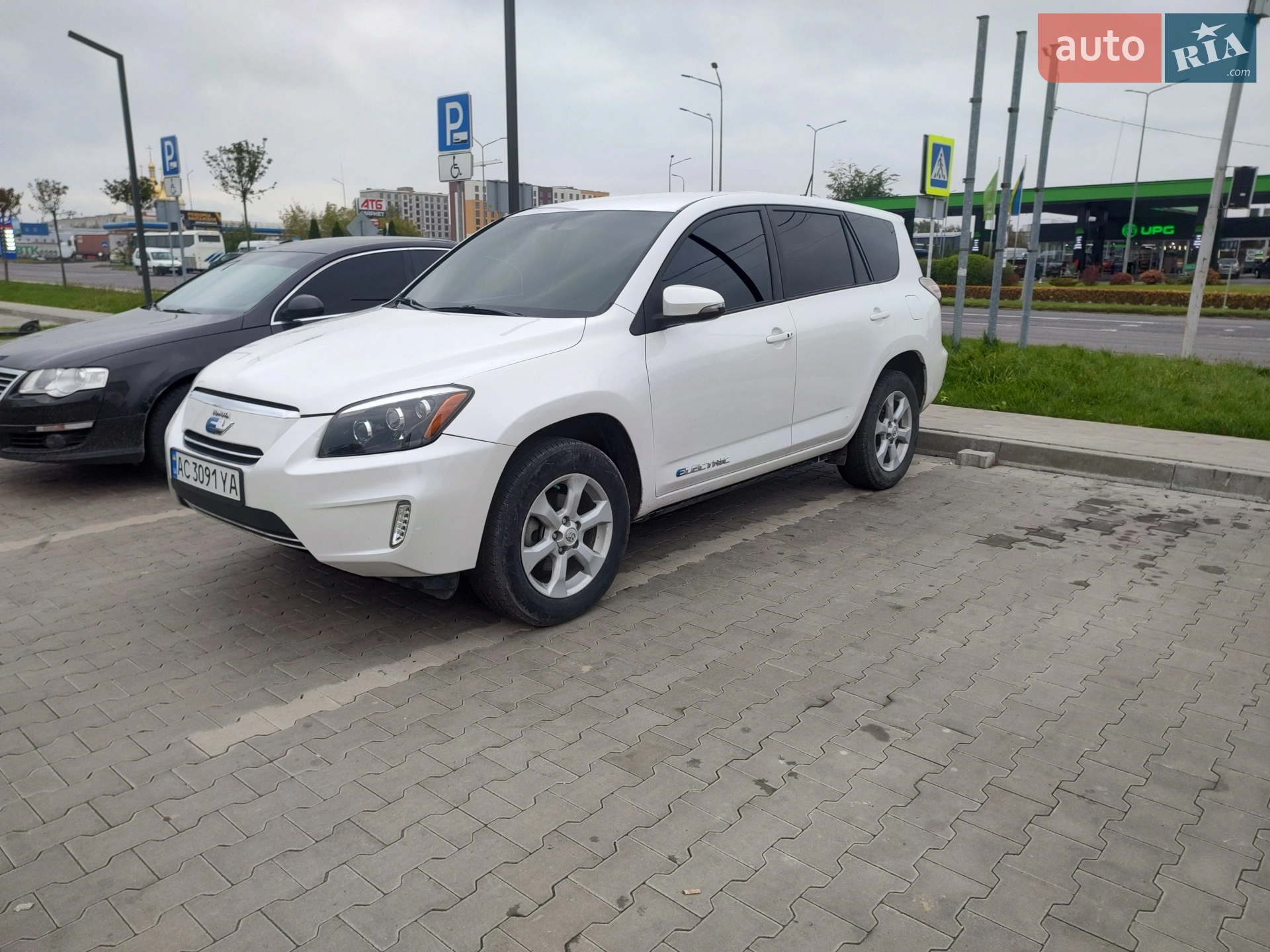 2012 Toyota RAV 4 - мініатюра 3