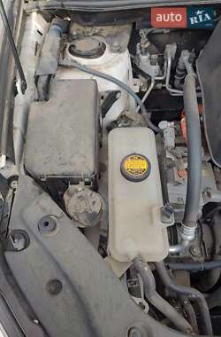 Внедорожник / Кроссовер Toyota RAV4 EV 2012 в 