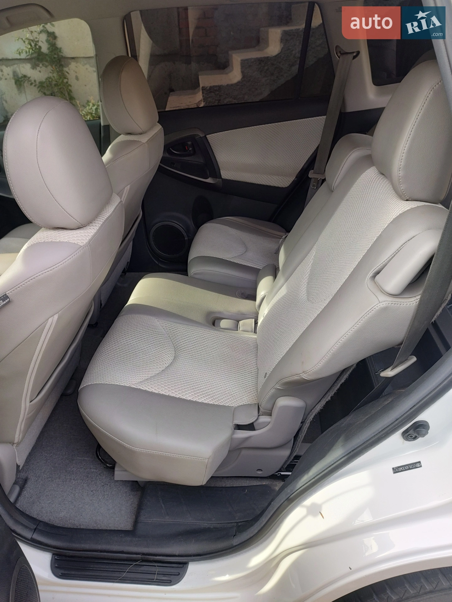 2012 Toyota RAV 4 - мініатюра 39