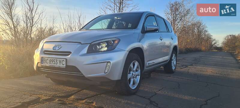Позашляховик / Кросовер Toyota RAV4 EV 2014 в Нововолинську фото 19 Позашляховик / Кросовер Toyota RAV4 EV 2014 в Нововолинську