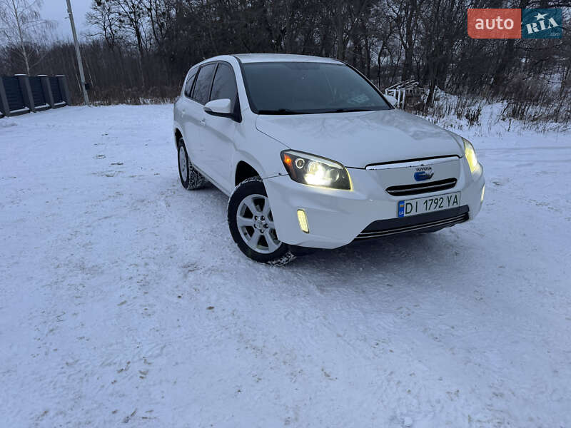 Внедорожник / Кроссовер Toyota RAV4 EV 2013 в Житомире фото 5 Внедорожник / Кроссовер Toyota RAV4 EV 2013 в Житомире