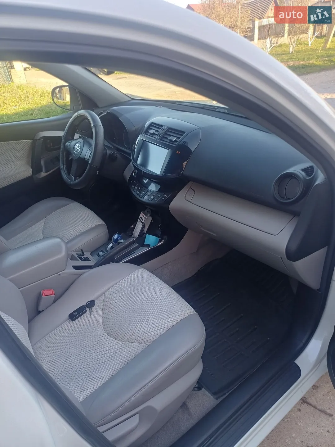 2013 Toyota RAV 4 - мініатюра 15