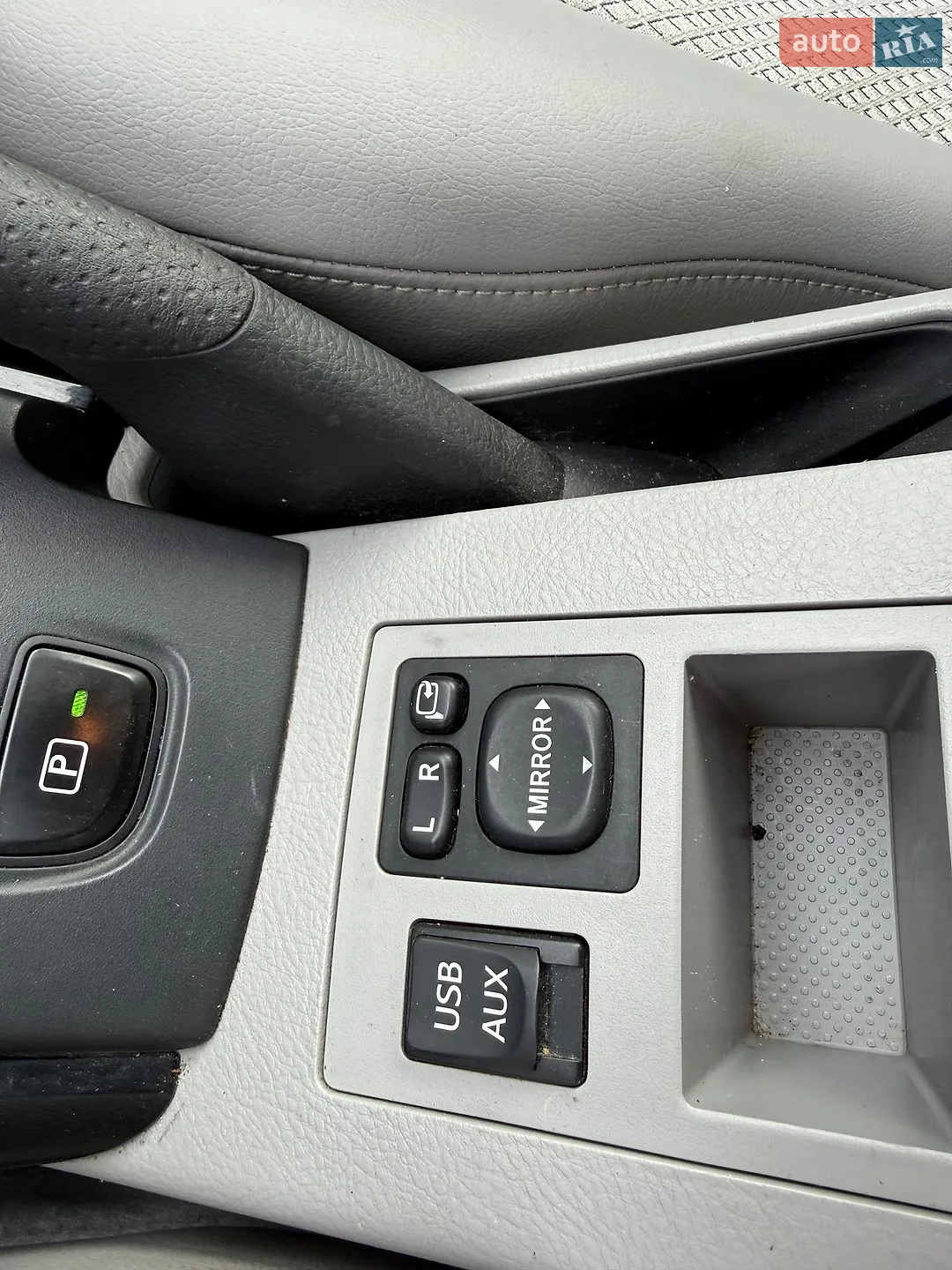 2014 Toyota RAV 4 - мініатюра 13
