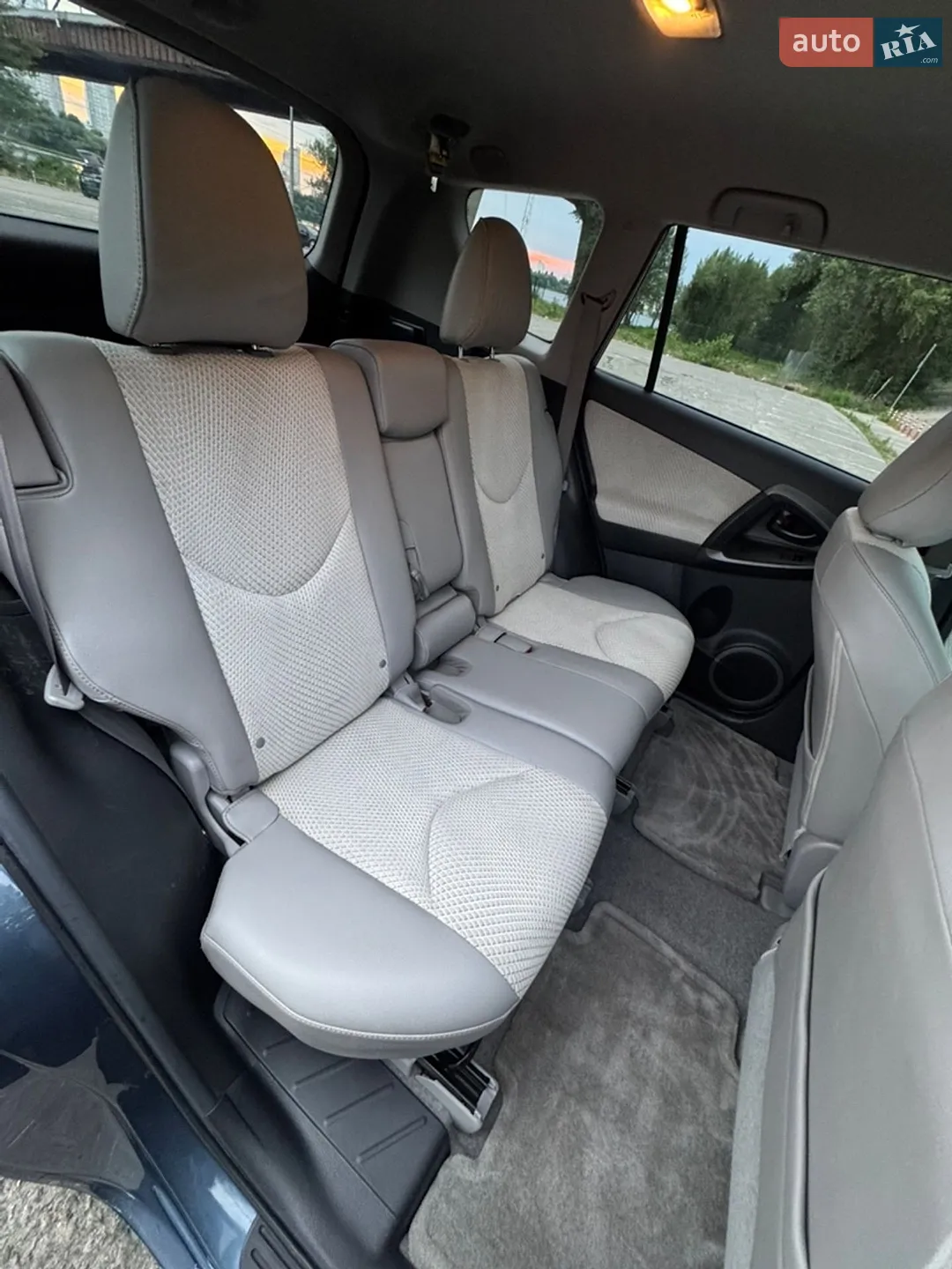 2014 Toyota RAV 4 - мініатюра 43