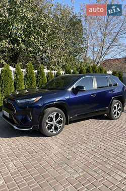 Внедорожник / Кроссовер Toyota RAV4 PHEV 2022 в Киеве
