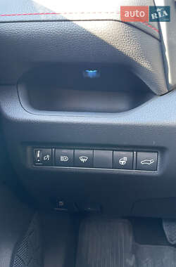 Внедорожник / Кроссовер Toyota RAV4 PHEV 2022 в 