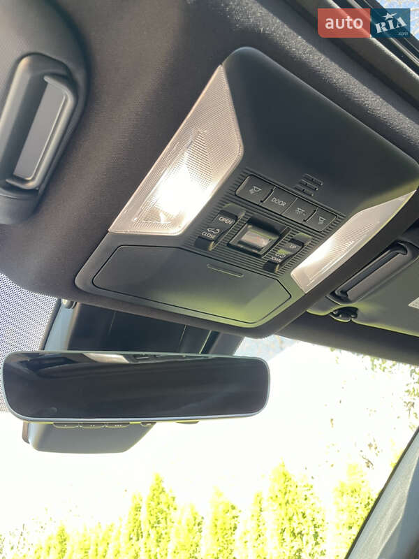 Внедорожник / Кроссовер Toyota RAV4 PHEV 2022 в Киеве