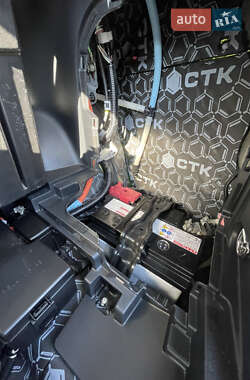 Внедорожник / Кроссовер Toyota RAV4 PHEV 2022 в 