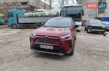 Внедорожник / Кроссовер Toyota RAV4 PHEV 2021 в Подольске