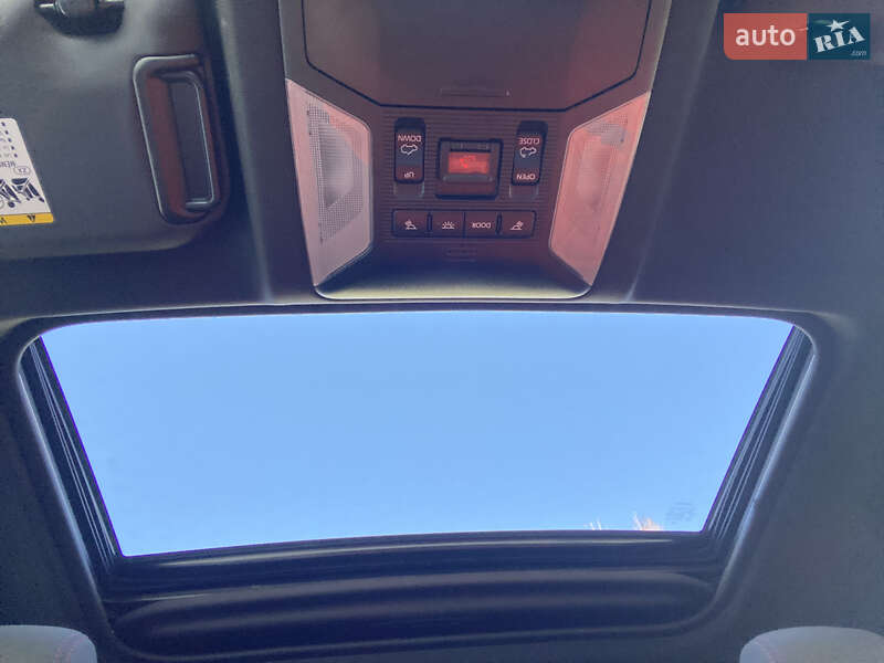 Внедорожник / Кроссовер Toyota RAV4 PHEV 2021 в Киеве