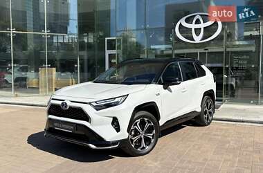 Внедорожник / Кроссовер Toyota RAV4 PHEV 2024 в Киеве