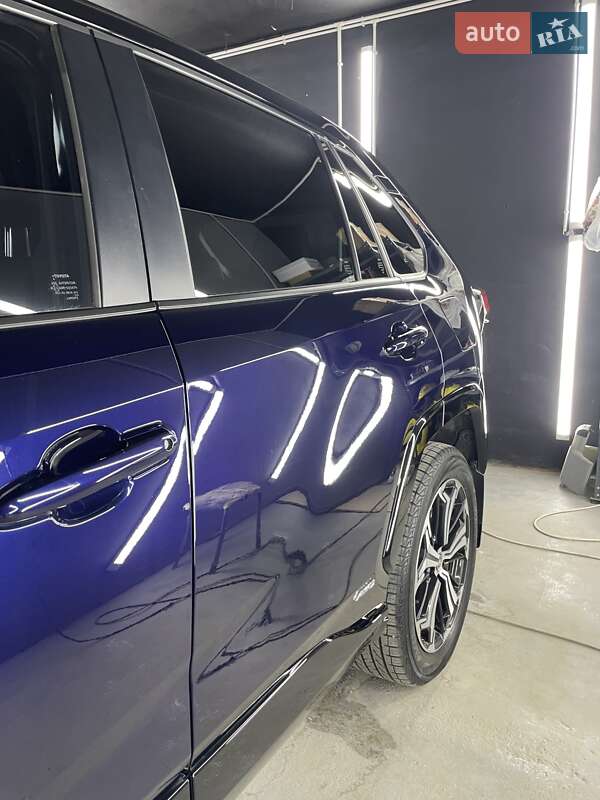 Позашляховик / Кросовер Toyota RAV4 PHEV 2022 в Києві