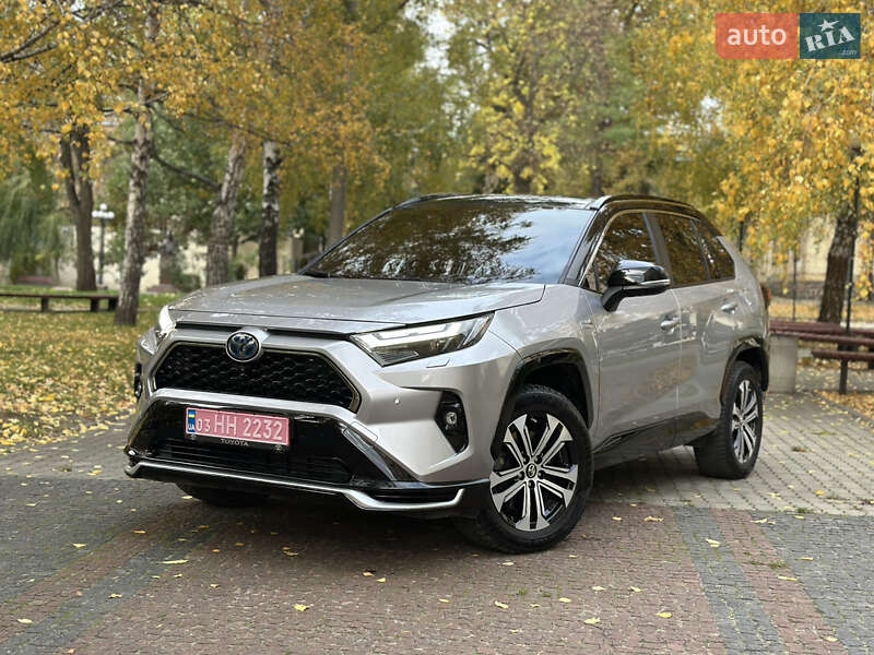 Позашляховик / Кросовер Toyota RAV4 PHEV 2023 в Києві фото 21 Позашляховик / Кросовер Toyota RAV4 PHEV 2023 в Києві