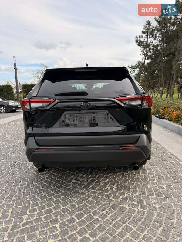 Внедорожник / Кроссовер Toyota RAV4 PHEV 2022 в Днепре фото 8 Внедорожник / Кроссовер Toyota RAV4 PHEV 2022 в Днепре