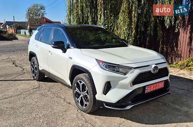 Позашляховик / Кросовер Toyota RAV4 PHEV 2021 в Ужгороді