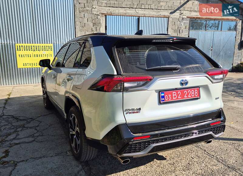 Позашляховик / Кросовер Toyota RAV4 PHEV 2021 в Ужгороді фото 6 Позашляховик / Кросовер Toyota RAV4 PHEV 2021 в Ужгороді