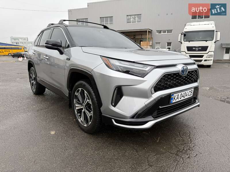 Позашляховик / Кросовер Toyota RAV4 PHEV 2024 в Києві