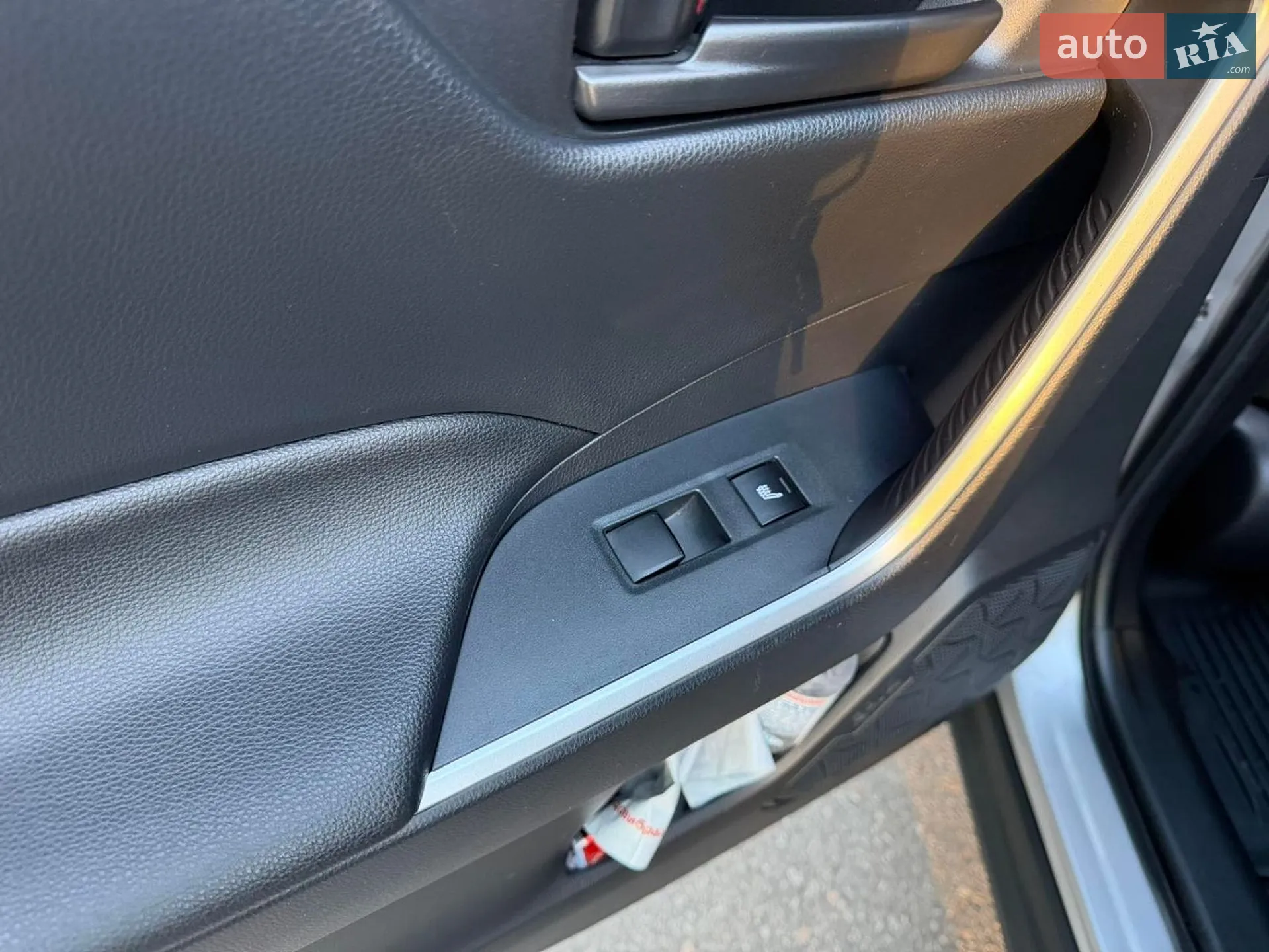 2021 Toyota RAV 4 - мініатюра 25