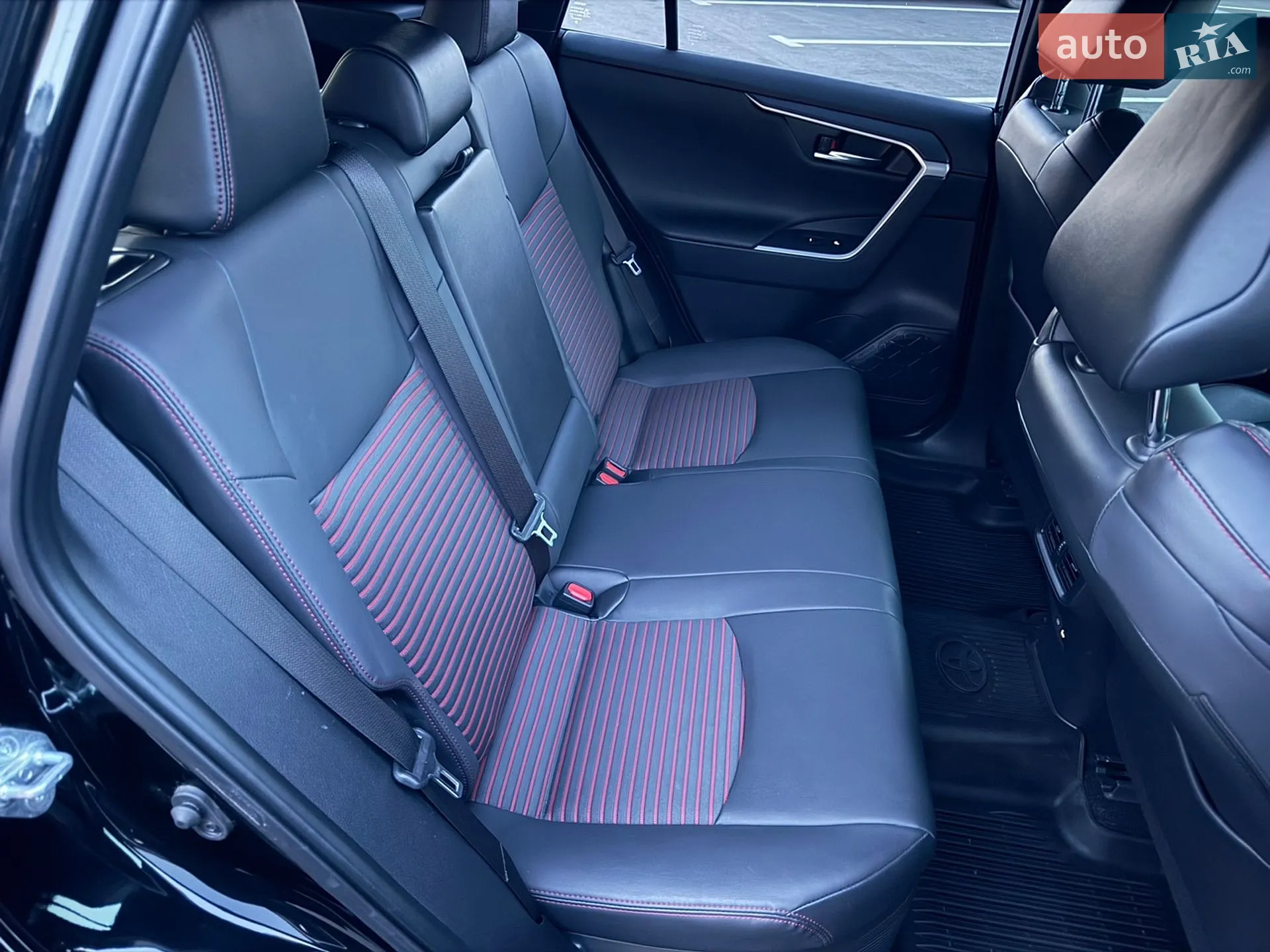 2023 Toyota RAV 4 - мініатюра 41