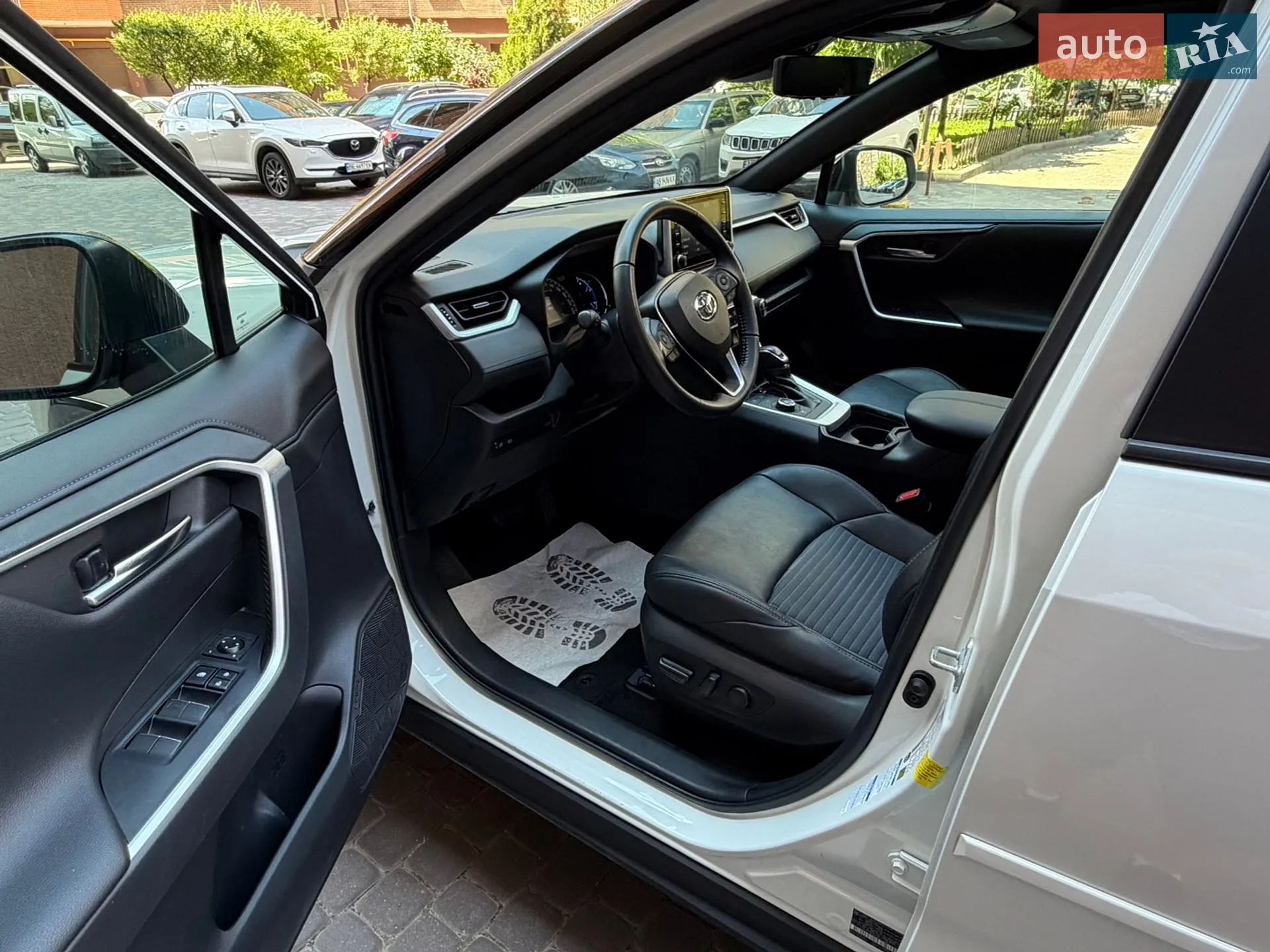 2021 Toyota RAV 4 - мініатюра 33
