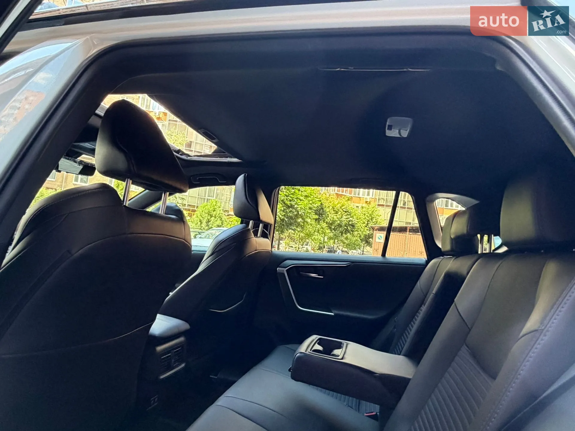 2021 Toyota RAV 4 - мініатюра 36