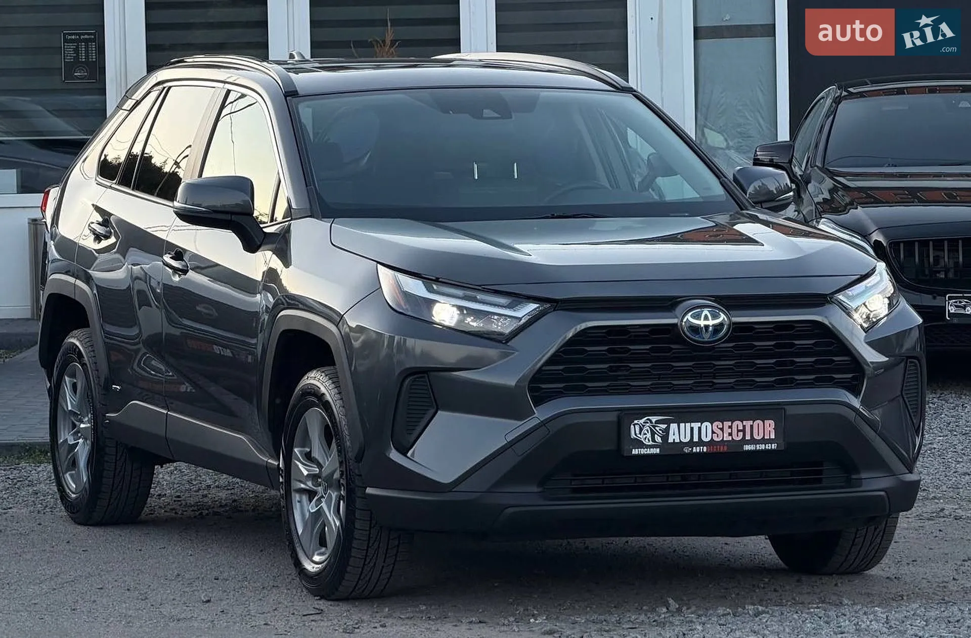 2022 Toyota RAV 4 - мініатюра 6