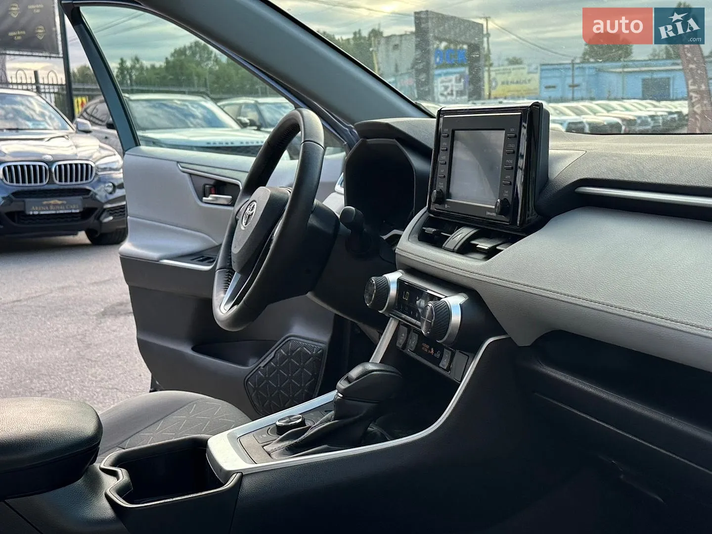 2022 Toyota RAV 4 - мініатюра 25