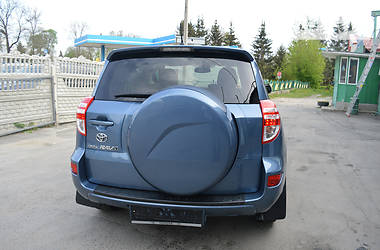 Внедорожник / Кроссовер Toyota RAV4 2011 в Тернополе
