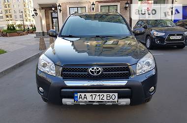 Внедорожник / Кроссовер Toyota RAV4 2009 в Киеве