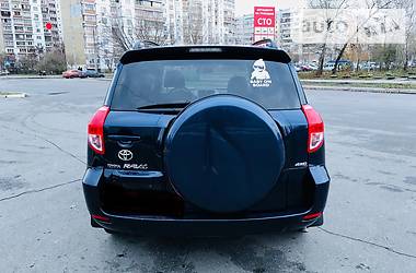 Внедорожник / Кроссовер Toyota RAV4 2007 в Киеве